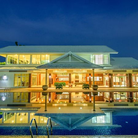 Hua Hin Condotel & Resort Taweeporn Kültér fotó